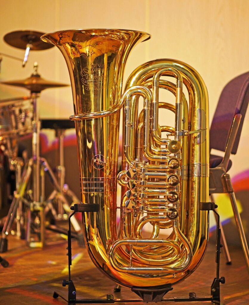 tuba, drums, jazz-1315953.jpg